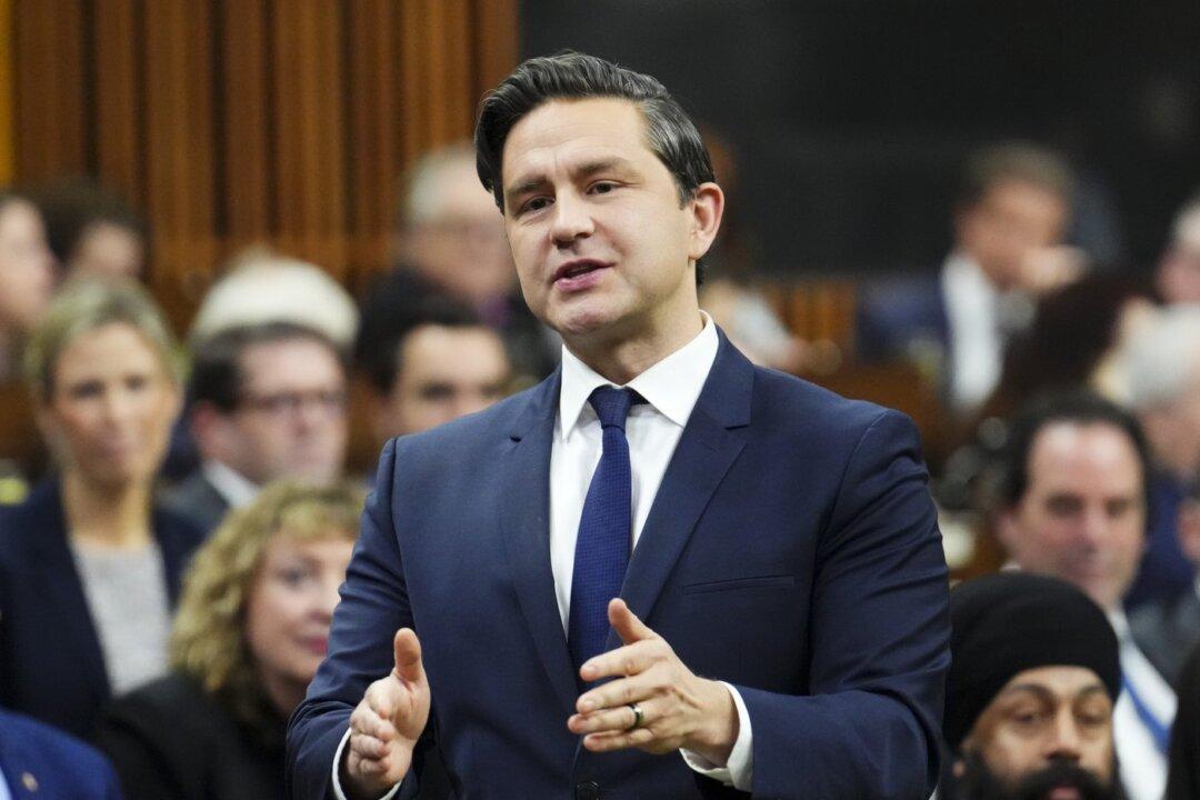 Poilievre Highlights Winnipeg Lab Scientist’s Links to Chinese ‘Bioterrorism’ Expert, Decrying Government ‘Cover Up’