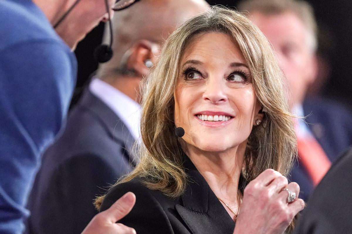 Marianne Williamson Suspends Long-Shot 2024 Democratic Presidential Campaign