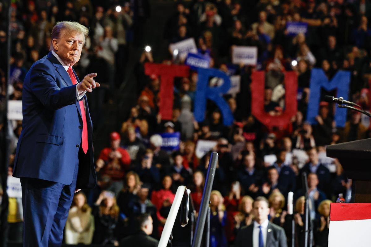 Trump Says He’s Seeking a Running Mate Who Can Handle the Oval Office