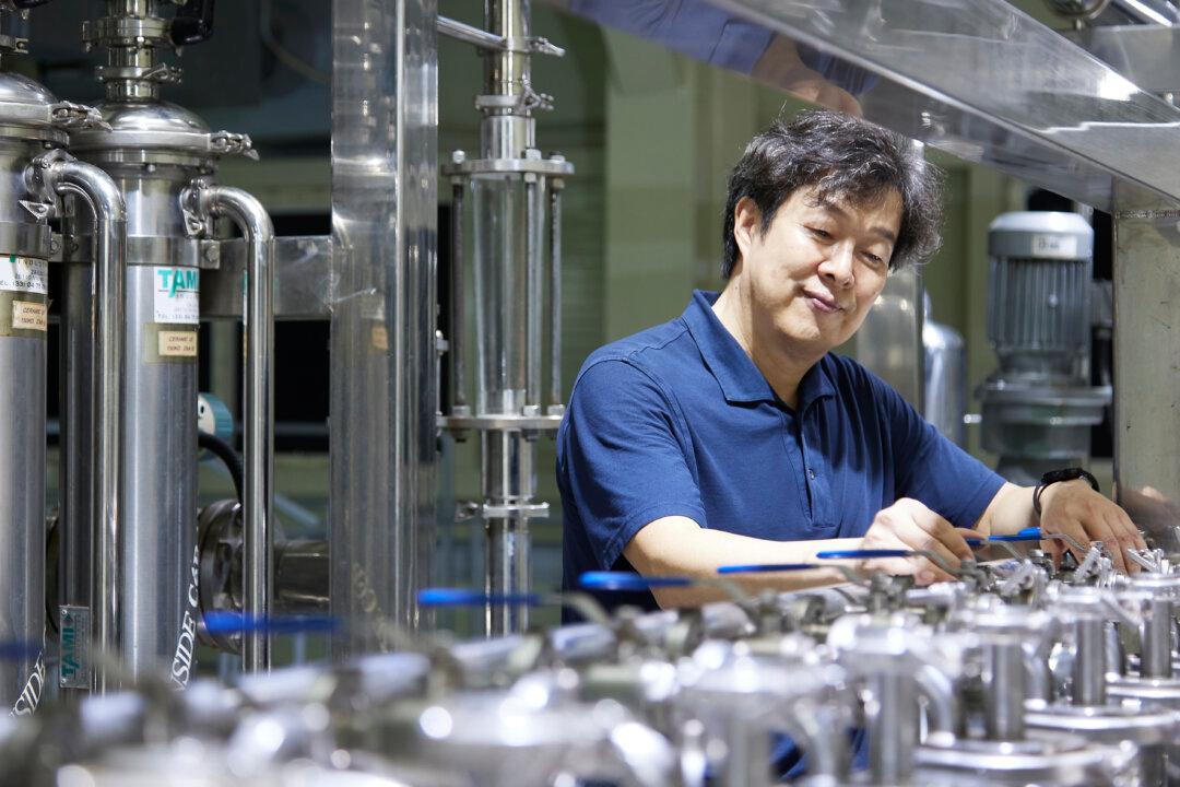 A Conversation With Bae-Jin Lee, CEO of Marine Bioprocess: Pioneering Health Innovations