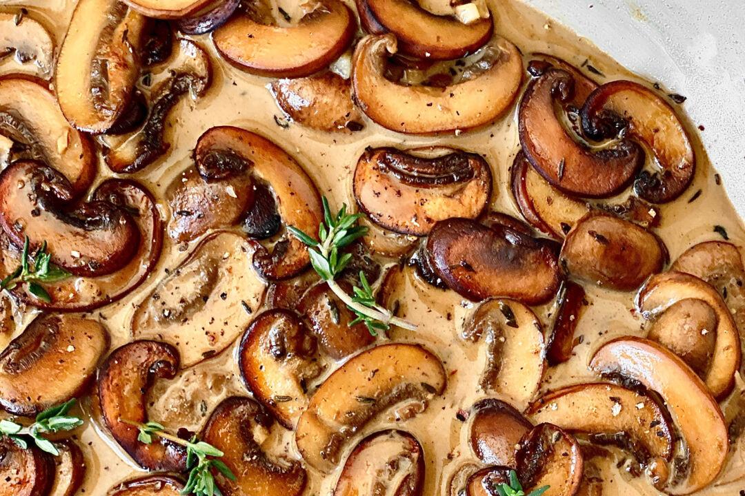 The 15-minute Creamy Sauce That Makes Steak 100 Times Better