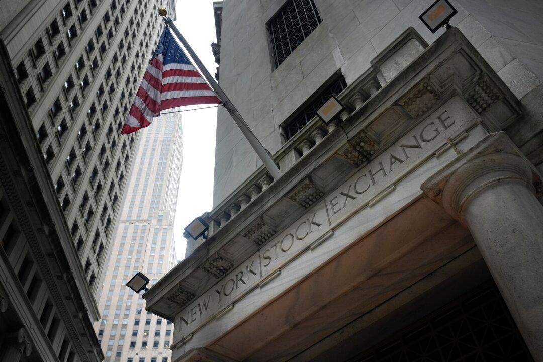 Stock Market Today: S&P 500 Hits Another Record as Earnings Reporting Season Heats Up