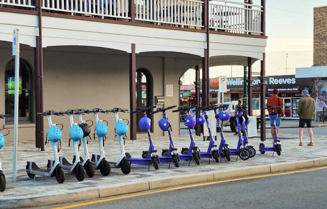 Firefighters Issue Warning on E-scooters Powered by Lithium Batteries