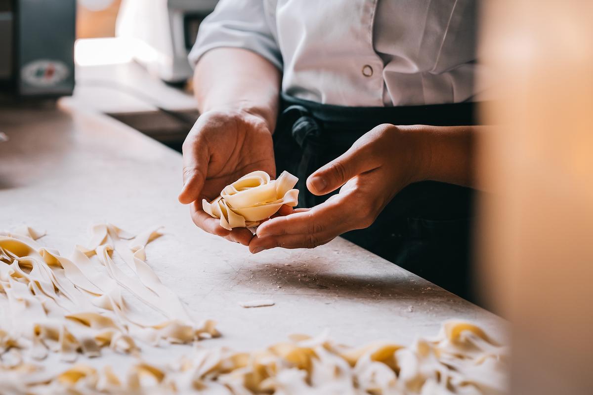 Freshly made fettuccine brings a whole new dimension to pasta dishes. (JulyProkopiv/iStock/Getty Images)