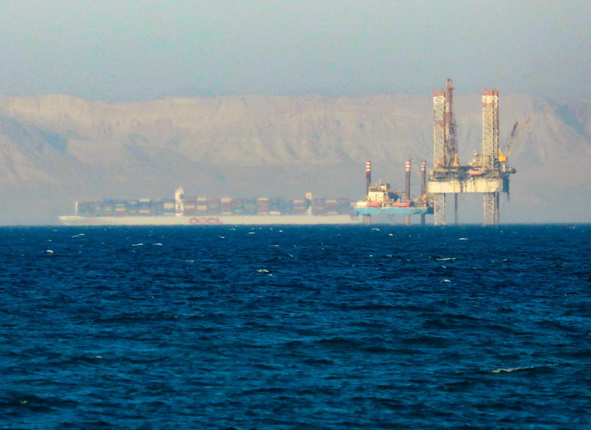 US Military Destroys Houthi Patrol Boats After Attack on Palauan-Flagged Cargo Ship