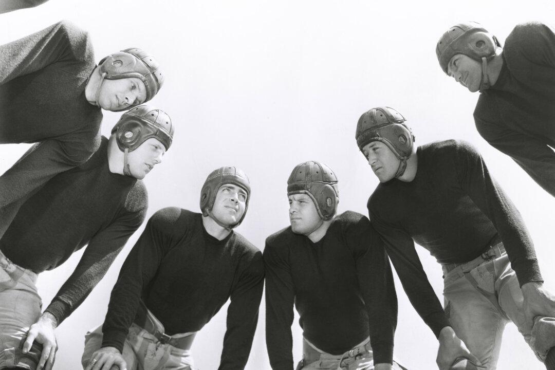 Amos Alonzo Stagg: Athlete and Successful Coach