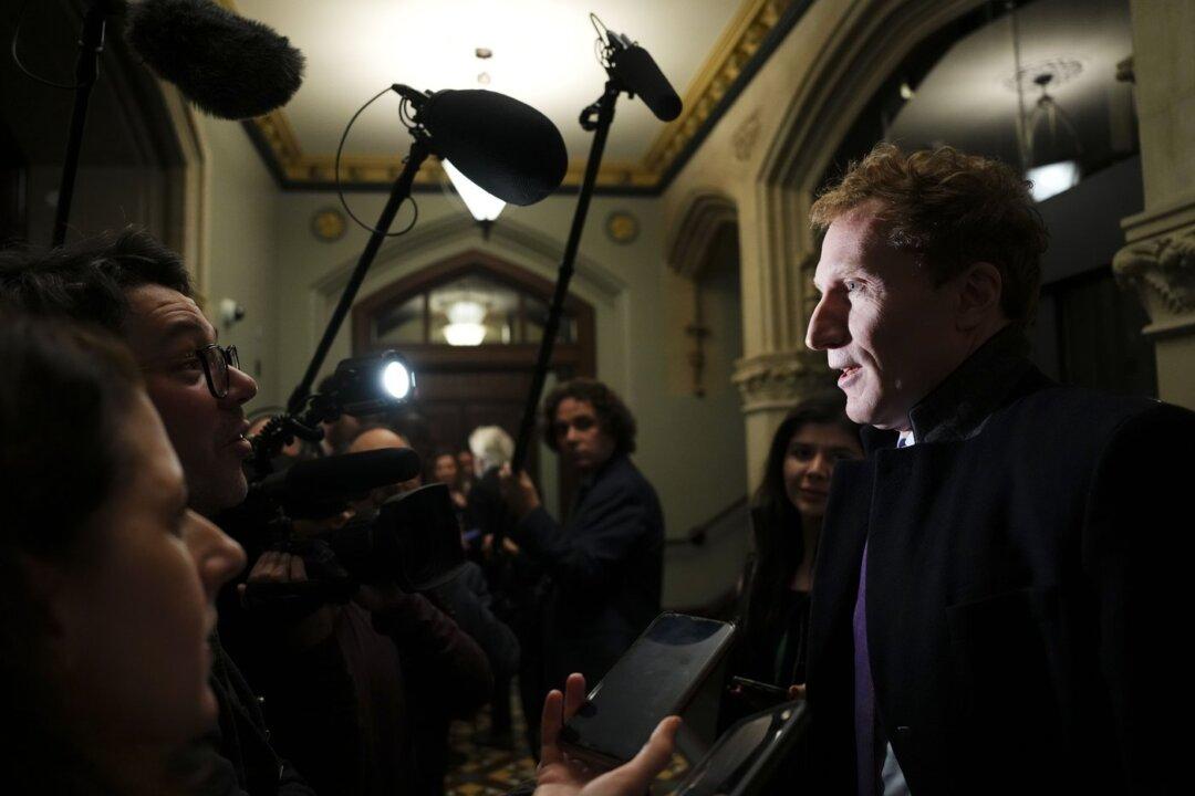 Ottawa Pledges $362 Million to Provinces, Cities to Temporarily House Asylum Seekers