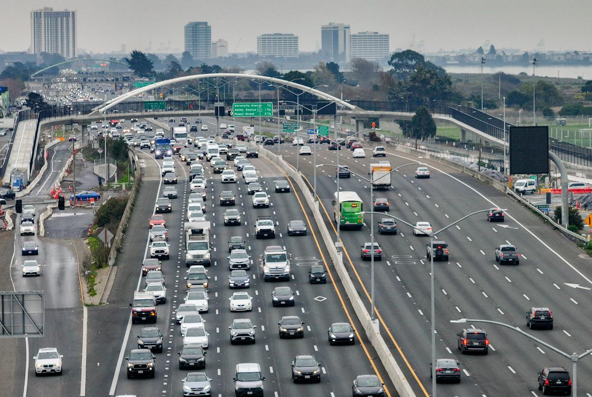 Bipartisan Climate Plan Would Drive Up Consumers’ Costs Without Helping Climate, Experts Say