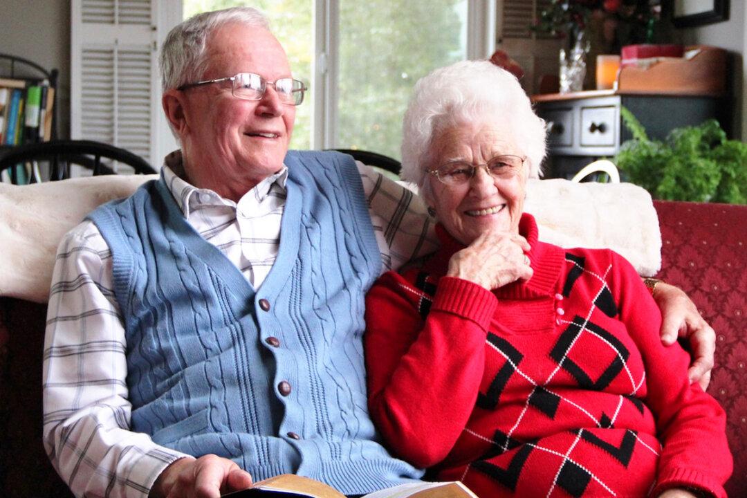 ‘Keep Close to God’: Couple, Aged 99 and 100, Share Their Secrets to 75 Years of Happy Marriage