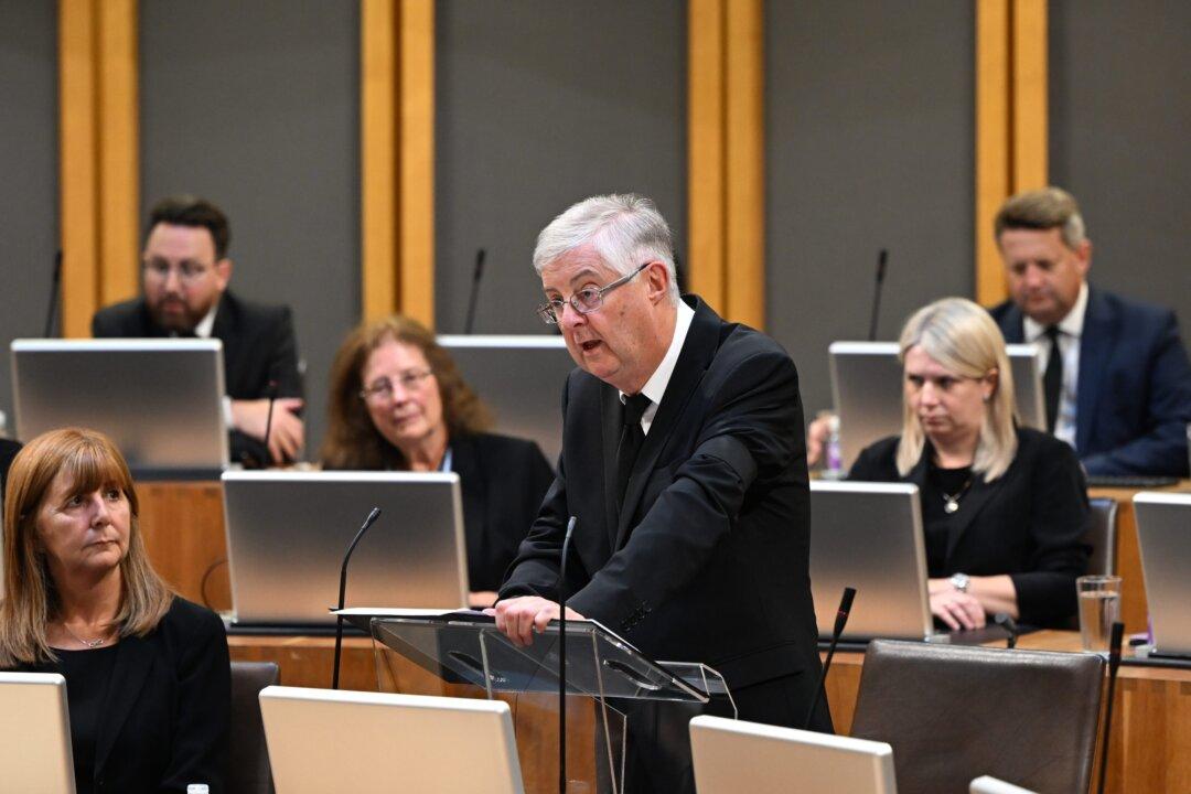 Former Welsh Leader Says New Political System Poses ‘Great Danger’