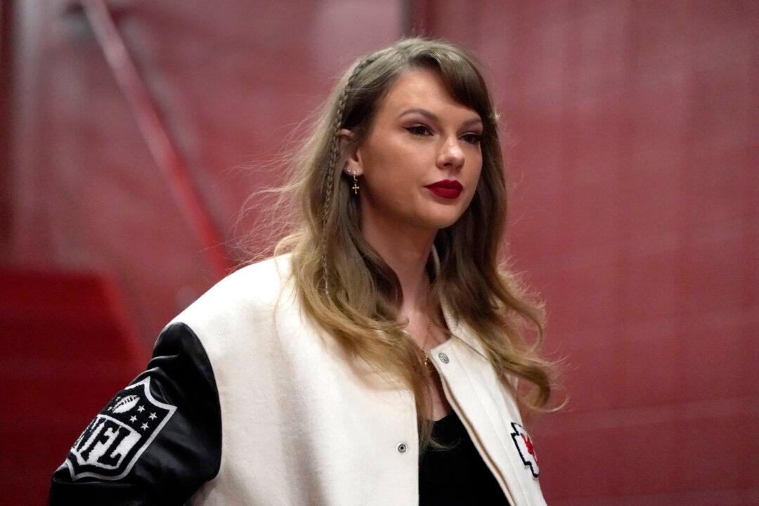 Taylor Swift Releases Statement After Stabbing at Swift-Themed Event Leaves 3 Children Dead