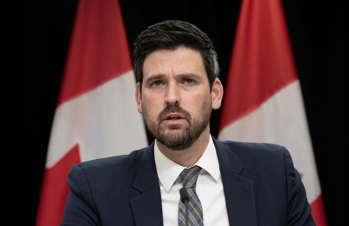 Housing Minister Fraser Initiates Nationwide Fundraising Effort