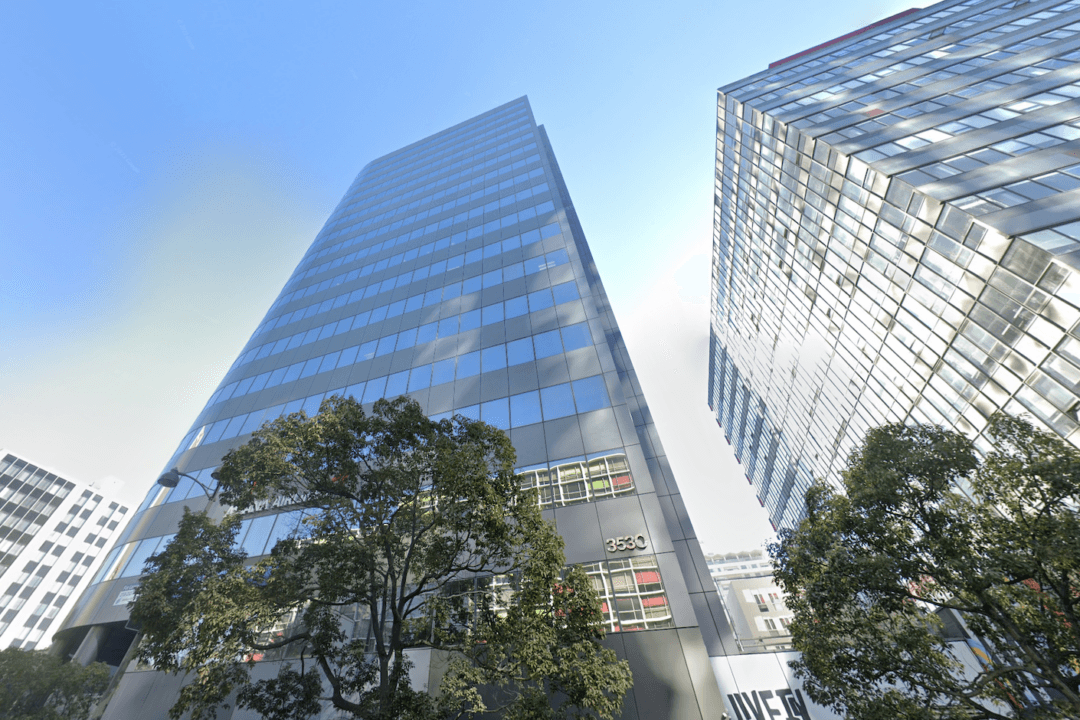 Woman Jumps to Her Death From Los Angeles High-Rise