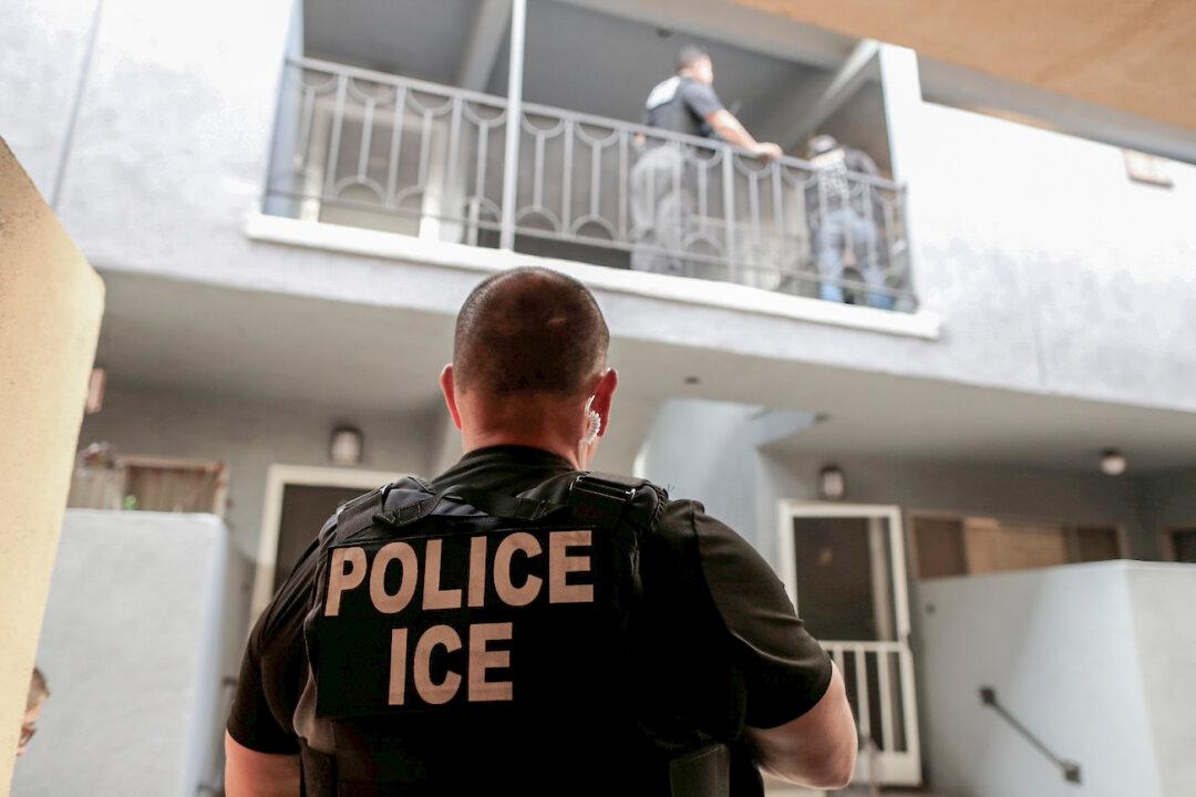 New Bill to Deport Migrants Caught Squatting in People’s Homes Introduced to Congress