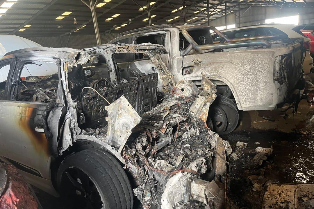 3 Cars and 1 EV Destroyed in Sydney Warehouse Fire