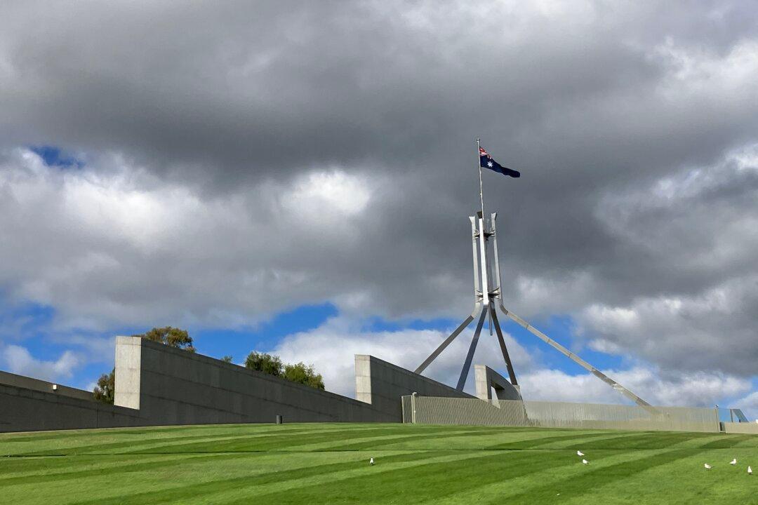 Barnaby Joyce Takes Week Off Parliament Following Alcohol, Prescription Drug Incident