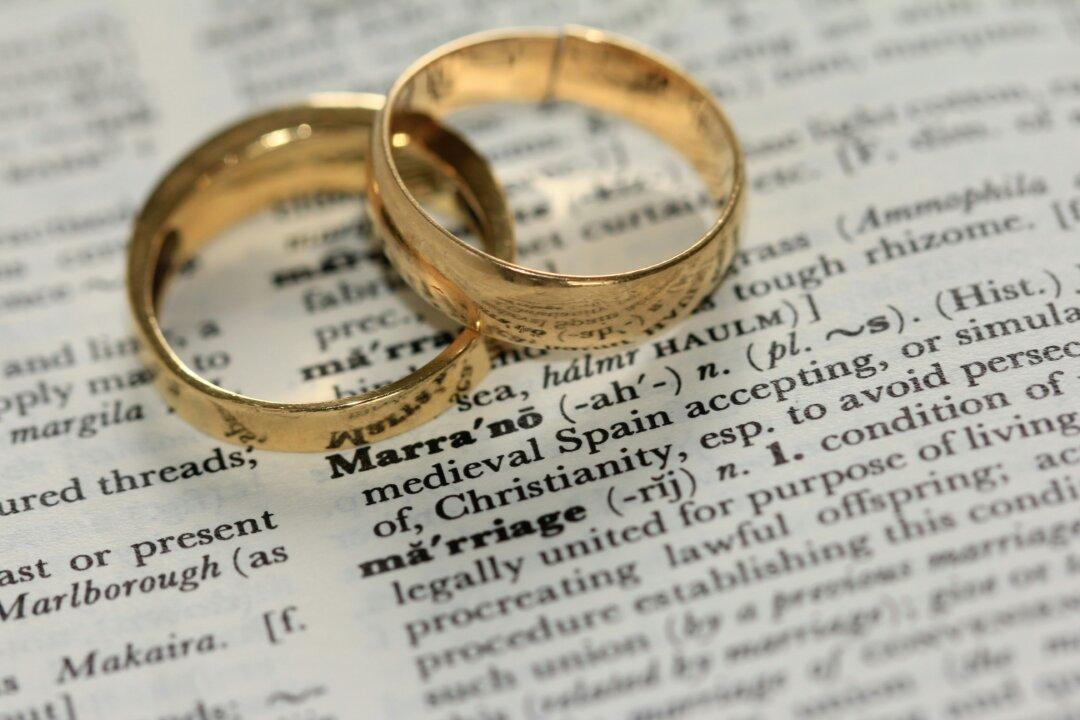 Shift in Marital Trends Is Reflected in Valentine’s Day Celebrations
