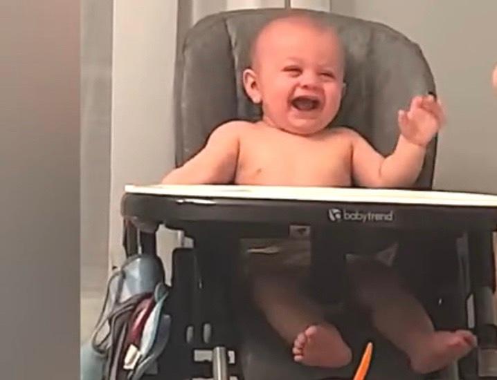 Baby Hysterically Laughing at Mom’s Fake Sneezes
