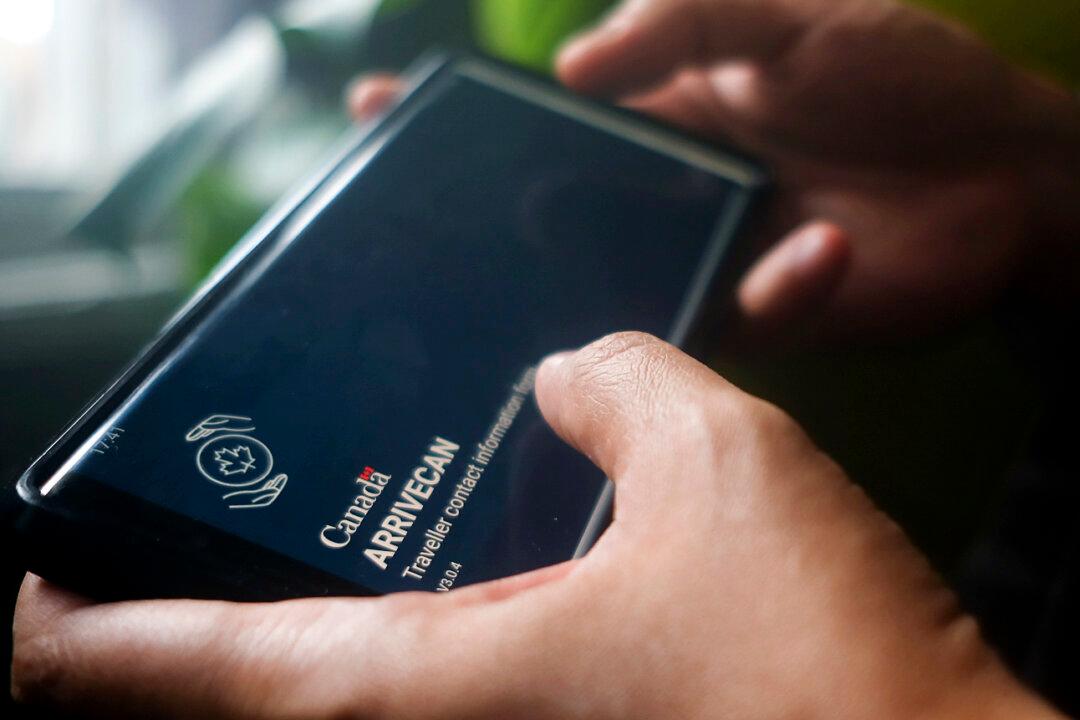 Public Sector Integrity Commissioner Launches Probe Into ArriveCan Allegations