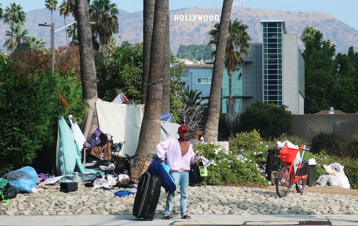 Hollywood Recording Studio Impacted by Nearby Homeless Encampment