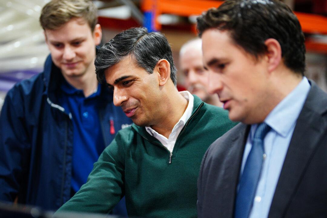 Johnny Mercer Warned by Afghanistan Inquiry Chair of Legal Consequences of ‘Wall of Silence’