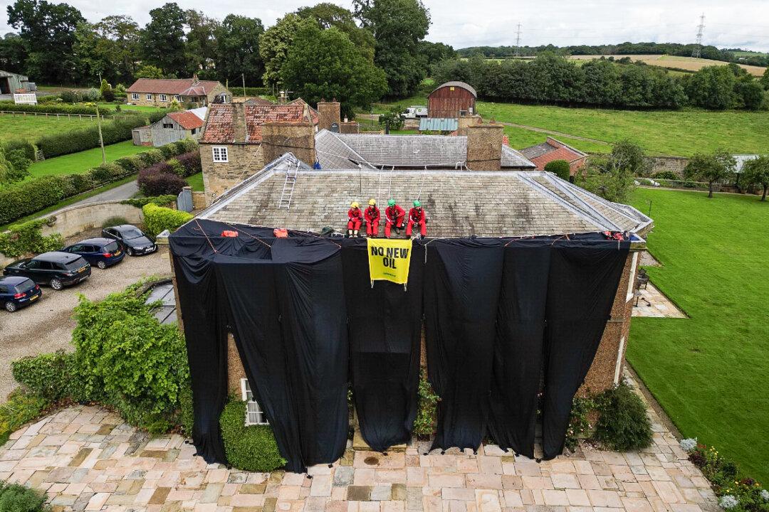 Activists Face Criminal Damage Charge After Protest at Rishi Sunak’s Home