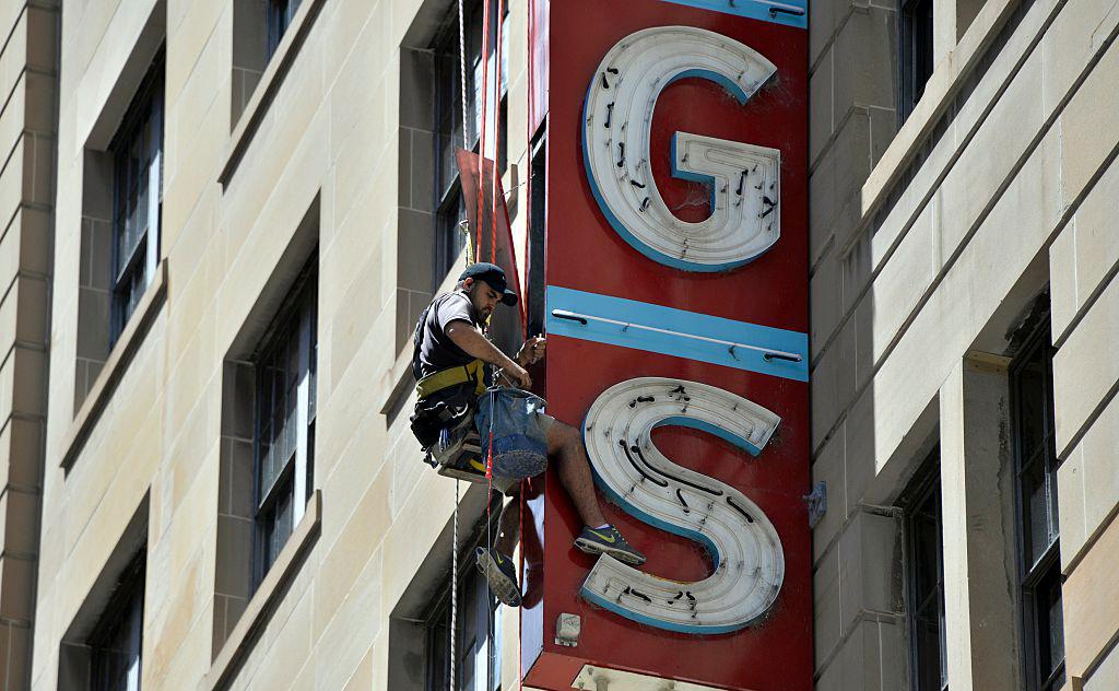 Help Wanted: Australia Short 70,000 Electrical Apprentices for Renewable Transition