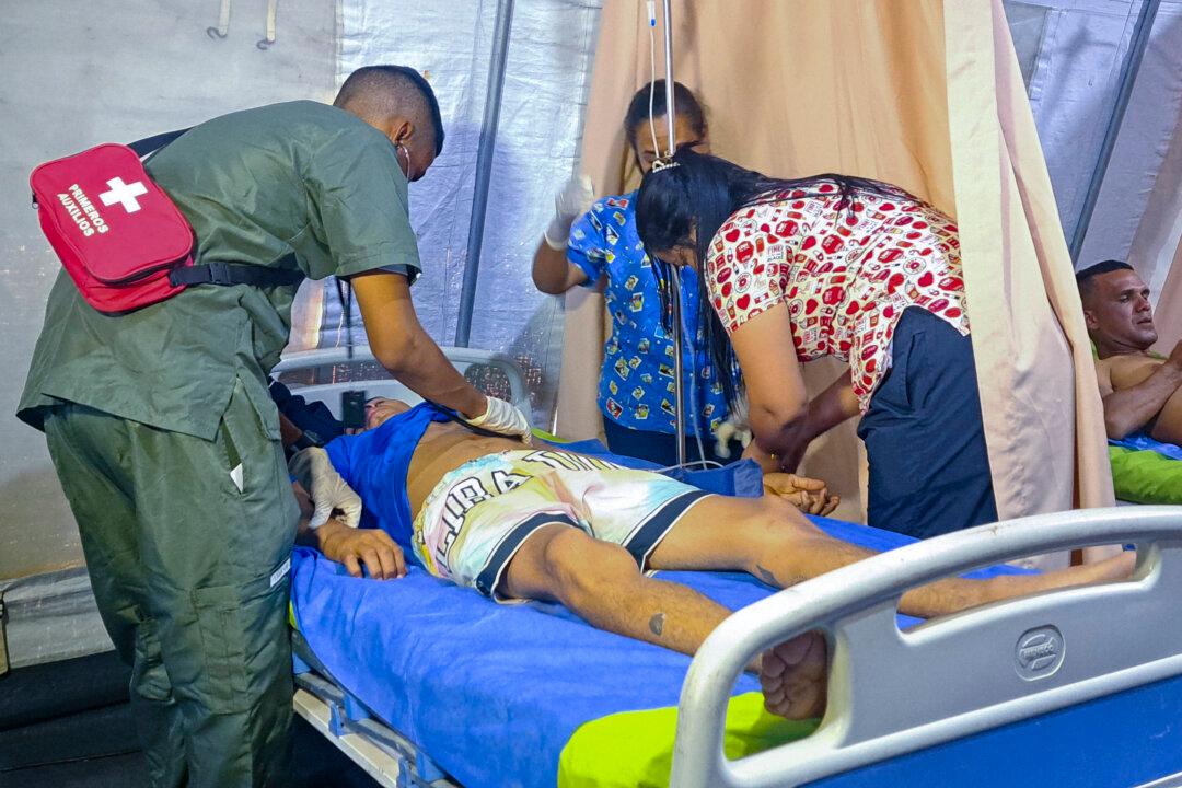 At Least 14 Confirmed Dead After Illegal Open-Pit Gold Mine Collapses in Venezuela