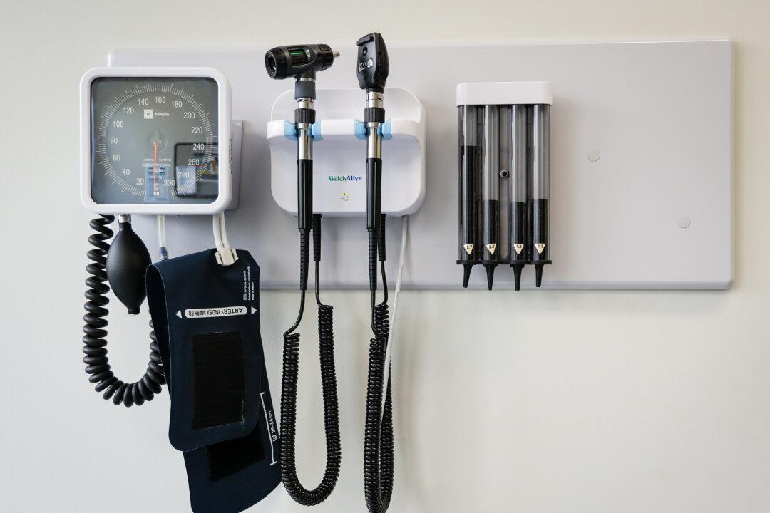 Medical Wait Times Cost Canadians $3.5 Billion in Lost Wages Last Year: Study