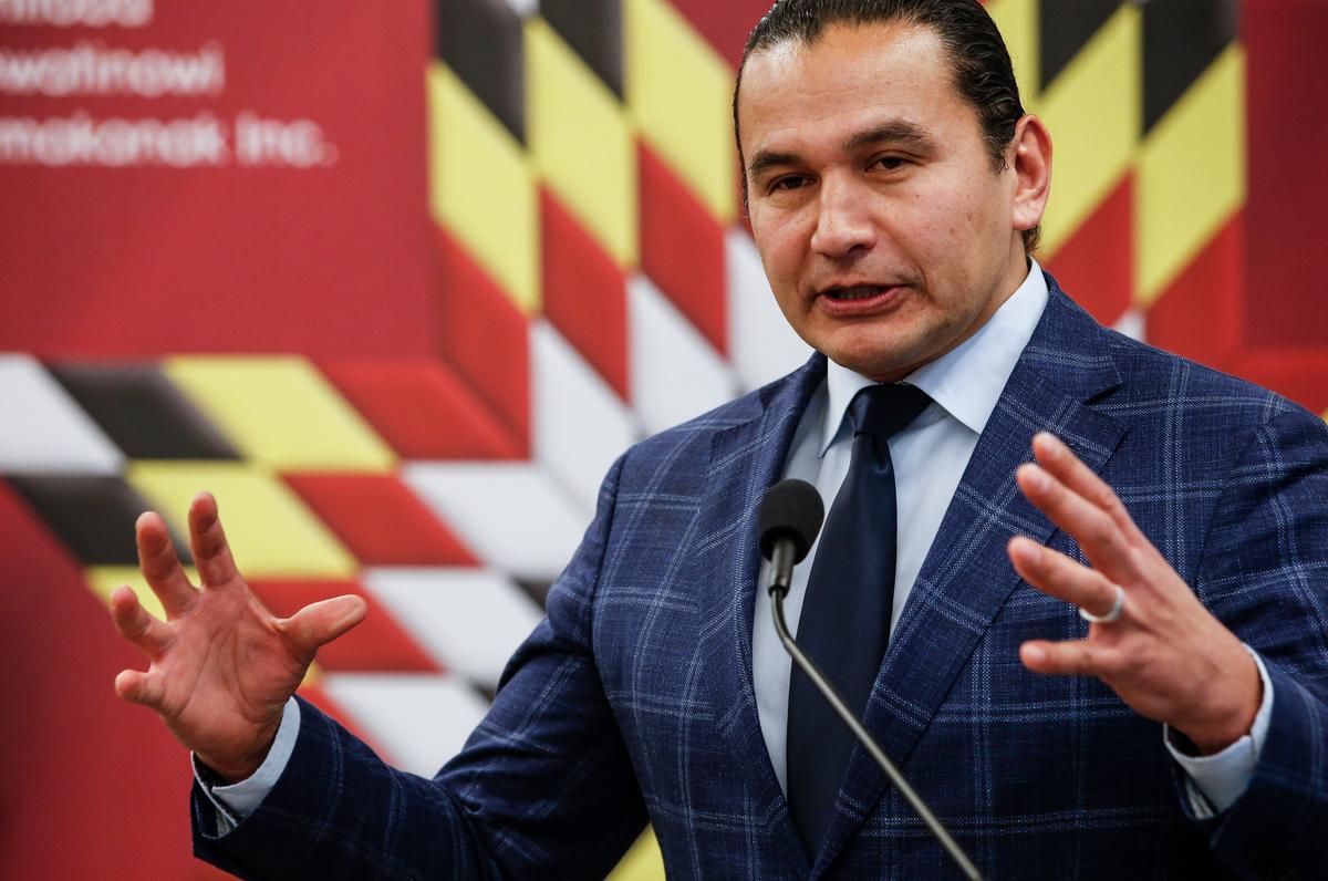 Manitoba Budget Focuses on Health Care, Includes $800M Deficit