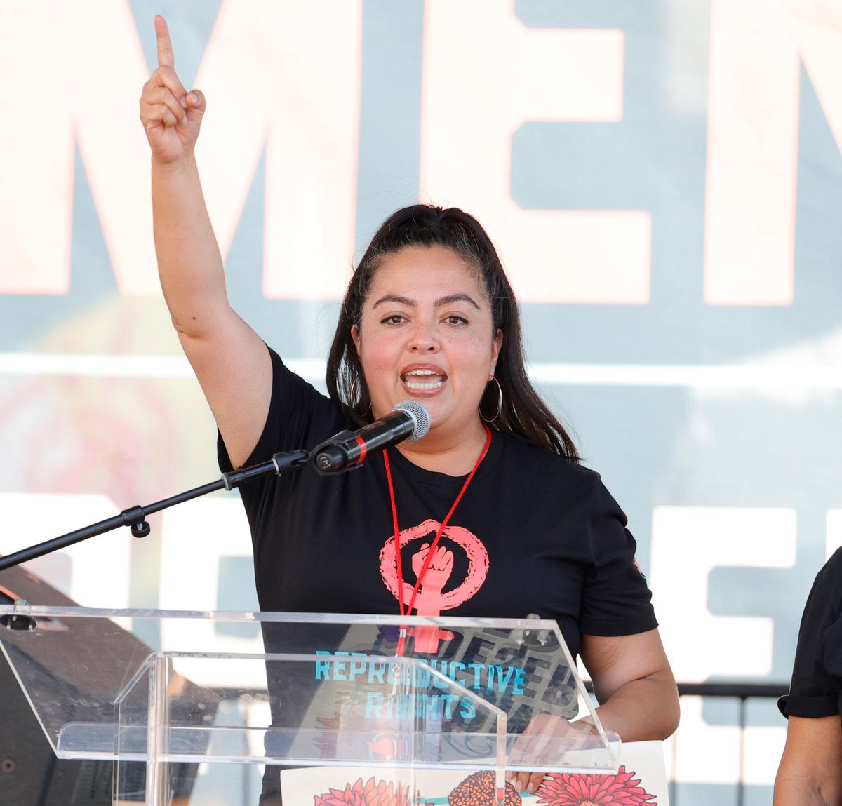 California Lawmakers Consider Restricting Artificial Intelligence