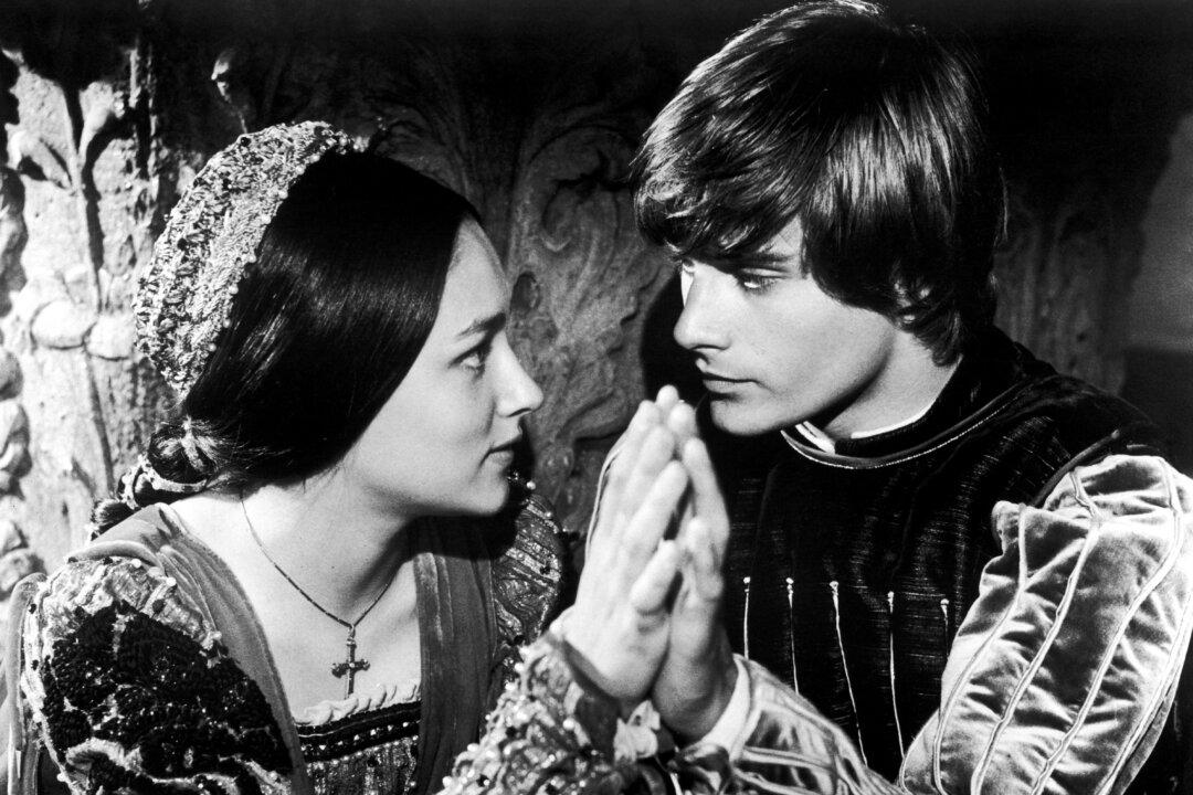 ‘Romeo and Juliet’ Stars Sue Paramount and Criterion Over Nude Scene