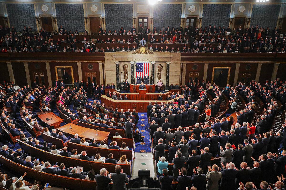 The two chambers of Congress, the Senate (top) and the House (bottom), are dominated by different sides of the ideological spectrum. (Chip Somodevilla/Getty Images)