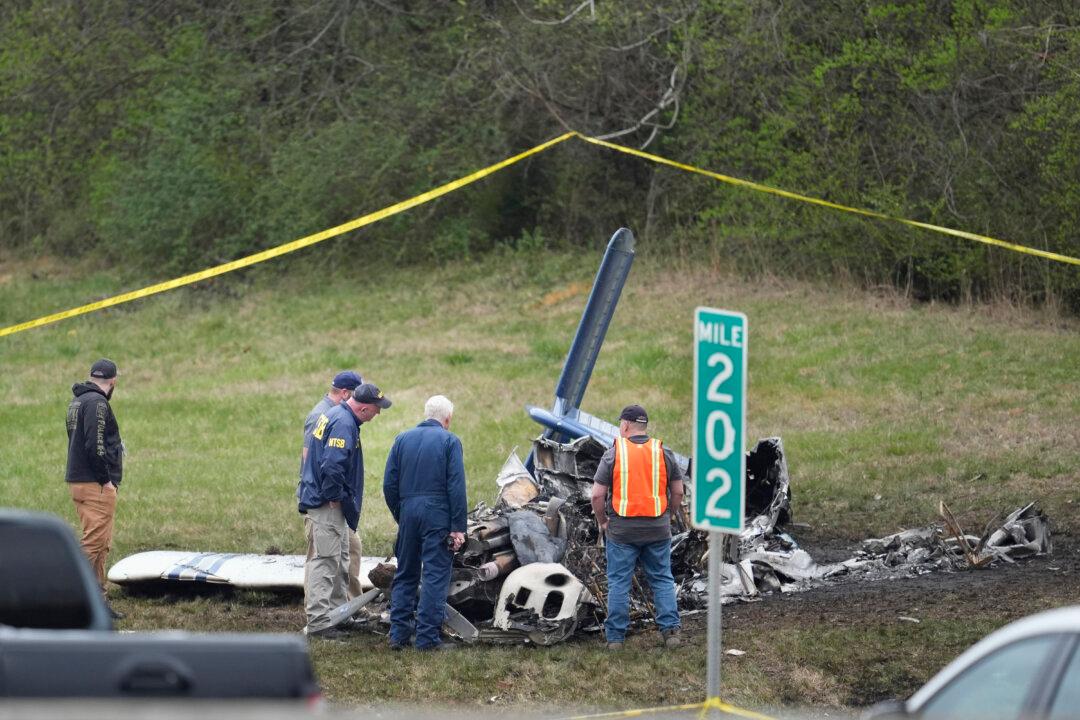 US Officials Investigating After Five Canadians Killed in Nashville Plane Crash