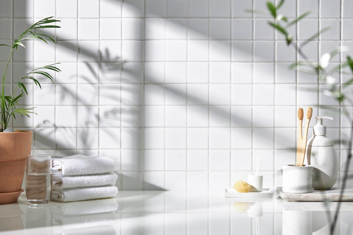 Remove Dark Mildew Stains on Grout