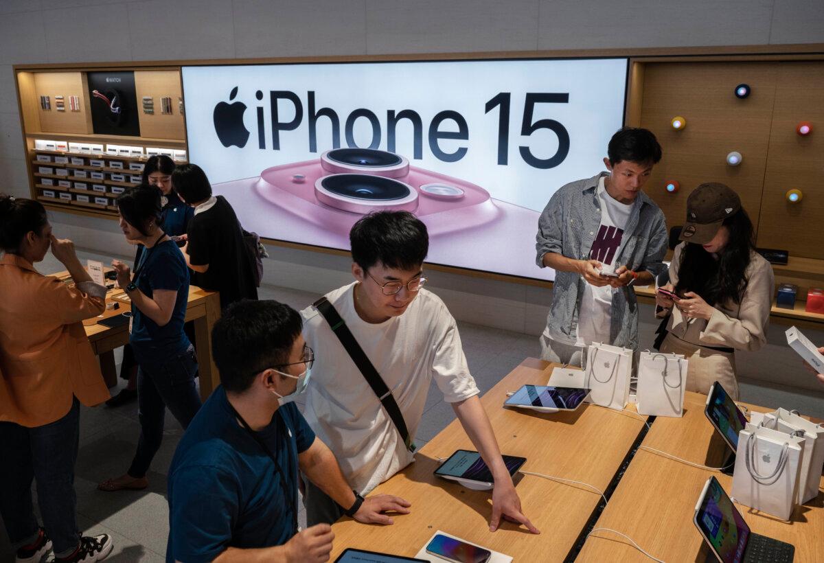 Apple Takes a Beating in China as the CCP Manipulates Its Domestic Smartphone Market
