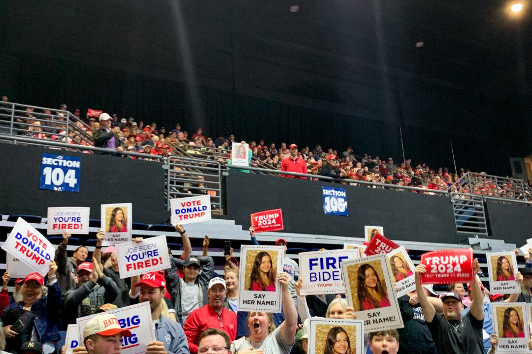 ‘Say Her Name’: Laken Riley Remembered at Georgia Trump Rally