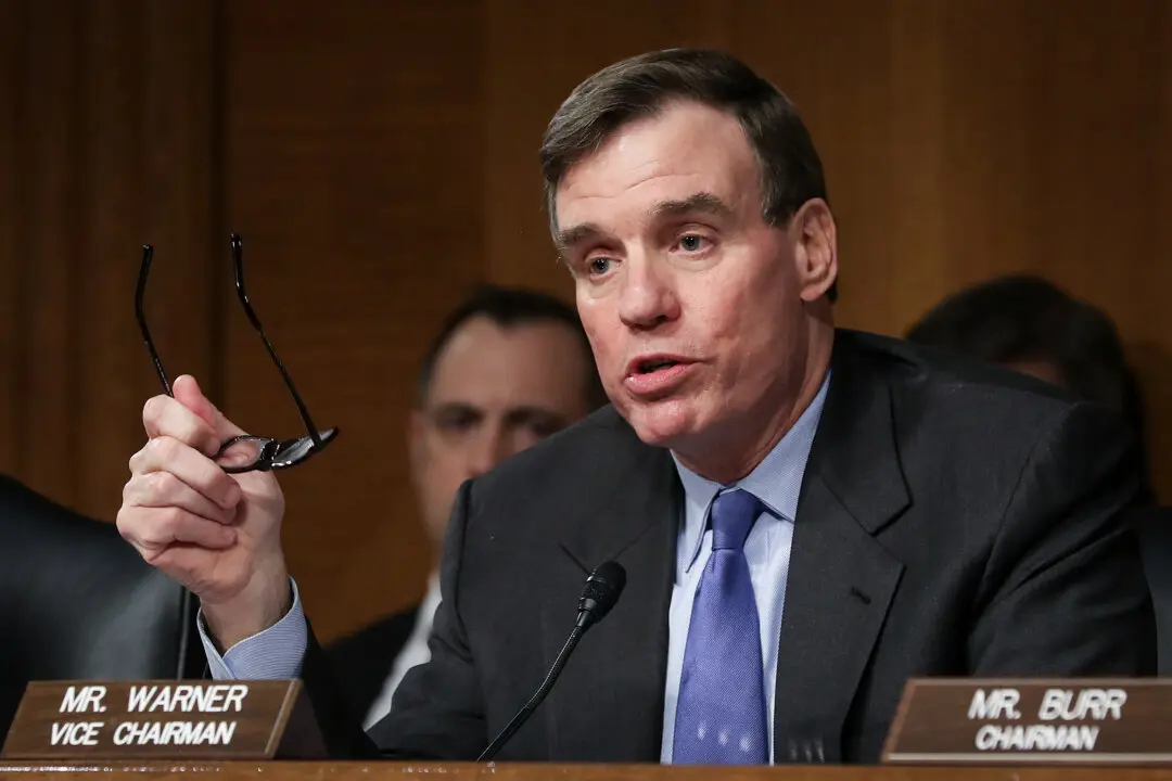 LIVE NOW: Sen. Warner Holds Press Conference on US Airstrikes in the Caribbean