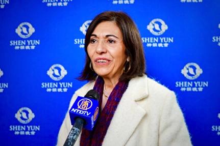 Linda Edery enjoyed Shen Yun Performing Arts at the Palais des Congrès de Paris on Feb. 29, 2024. (Ying Wu/The Epoch Times)