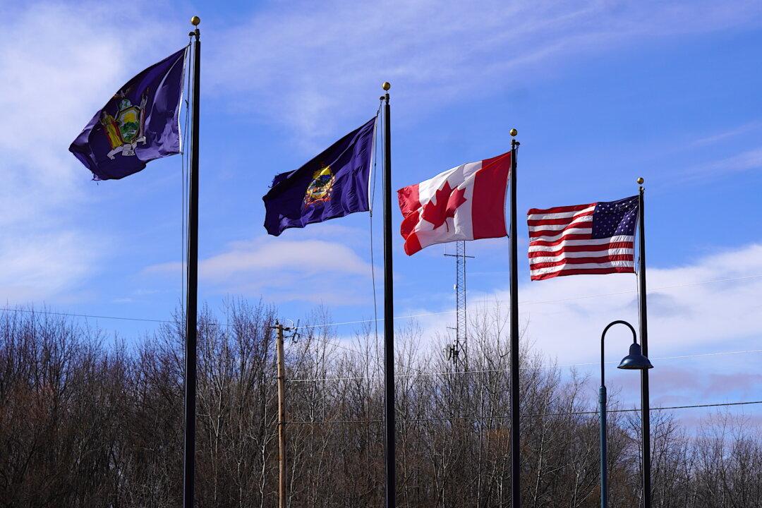 Canada Closes Door on Work Permit Applications at US–Canada Border