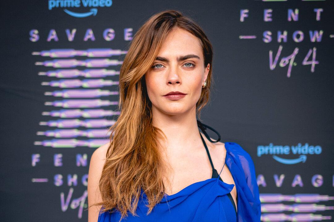 Experts React to Cara Delevingne Being Drunk at 8-Years-Old