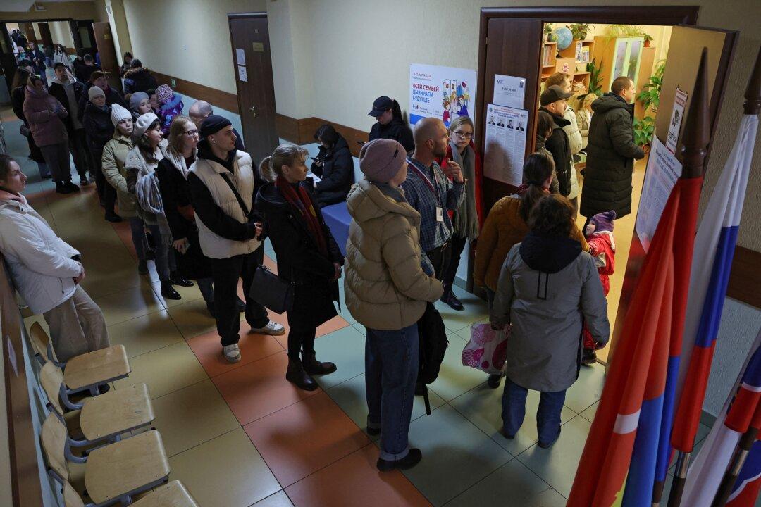Russians Cast Votes in Presidential Election; Putin Poised to Win Another Term