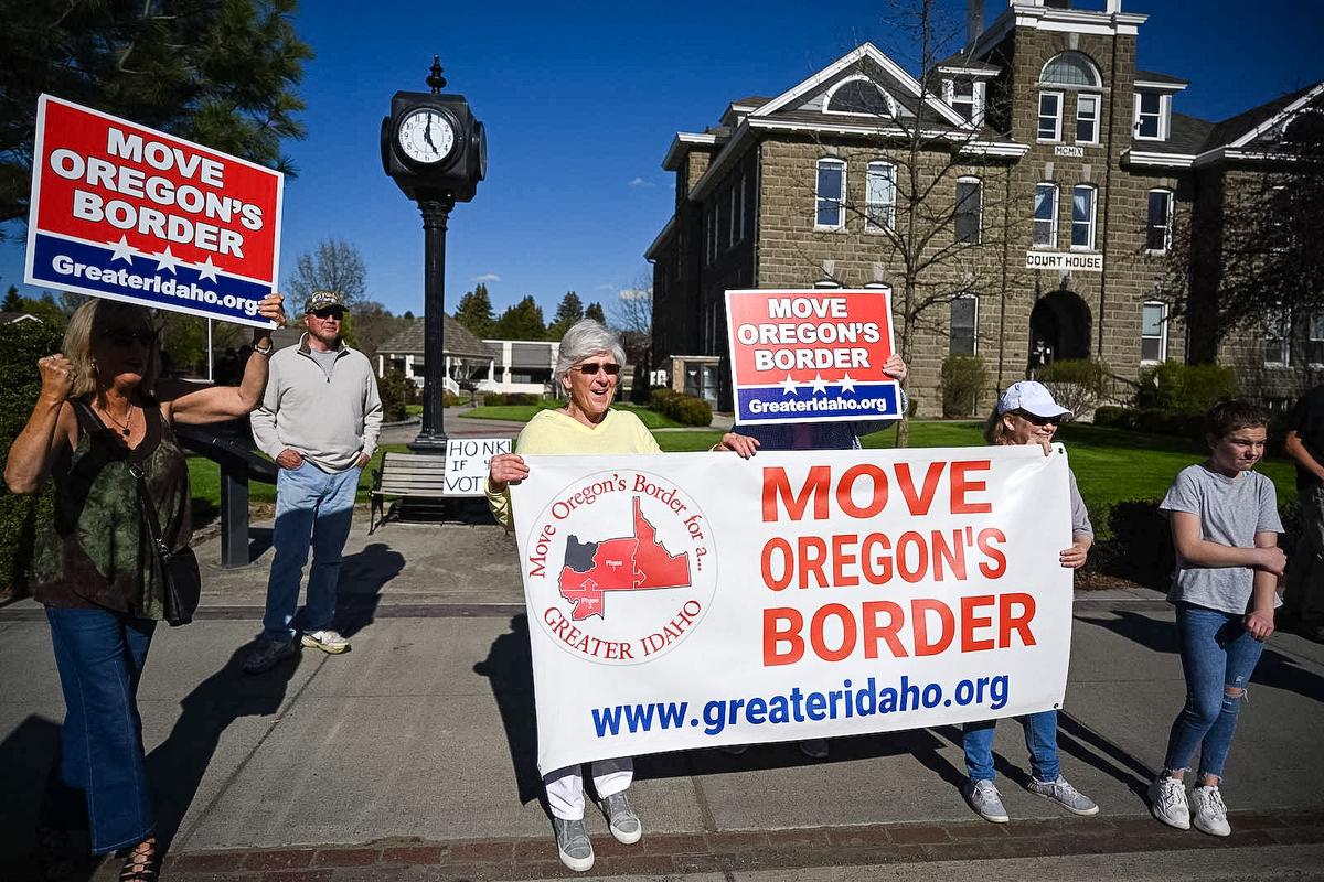 13th Oregon County Votes to Explore Moving Border With Idaho