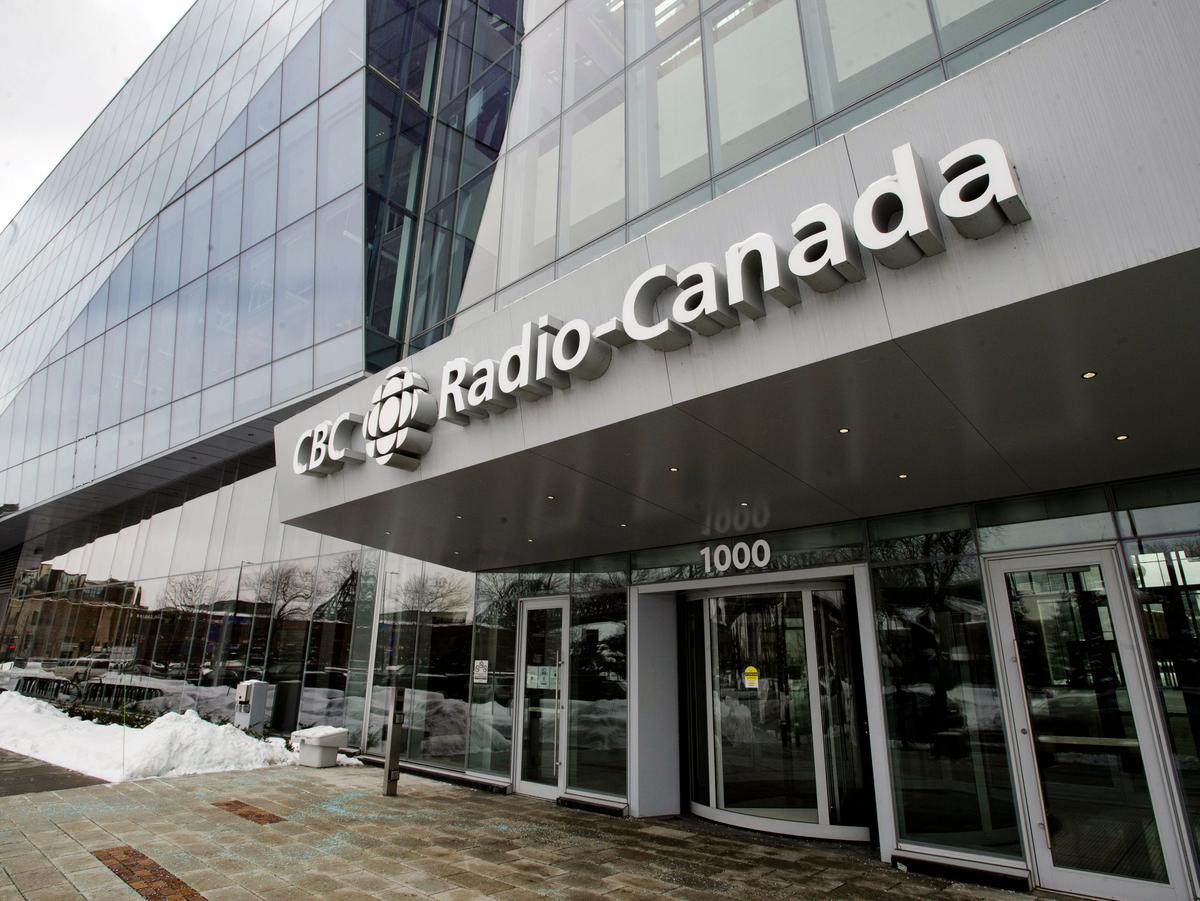 Activists Smash Windows of Montreal Radio-Canada Building After Report on Trans Youth