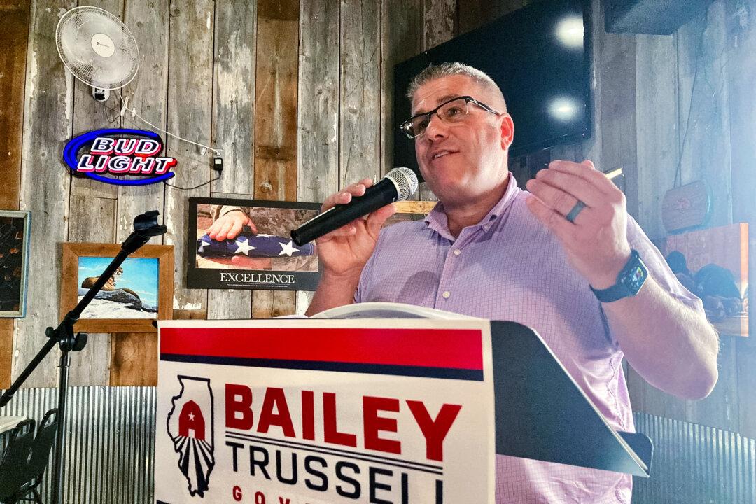 4 Members of Illinois GOP Gubernatorial Candidate’s Family Killed in Helicopter Crash