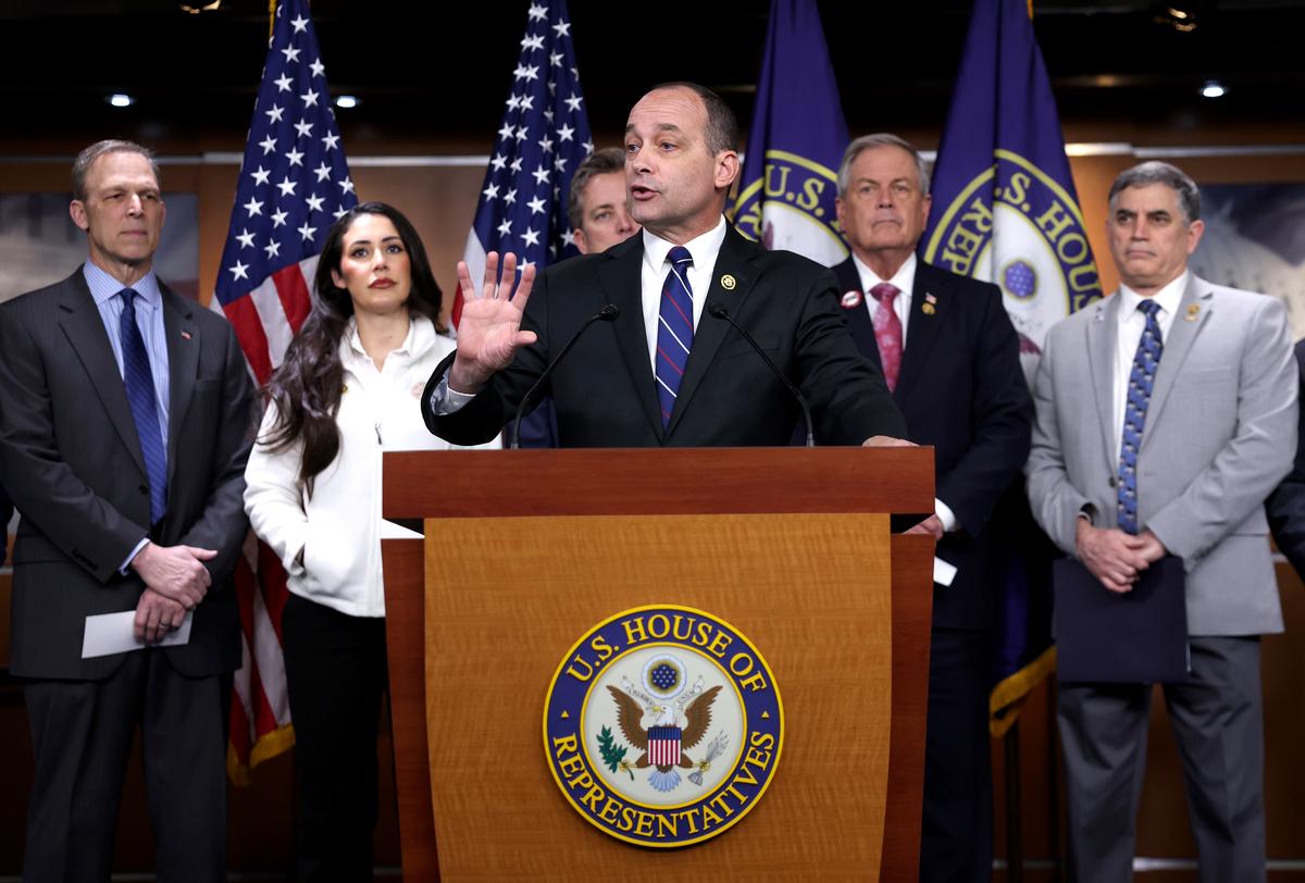 Trump Endorses Primary Opponent of House Freedom Caucus Chairman