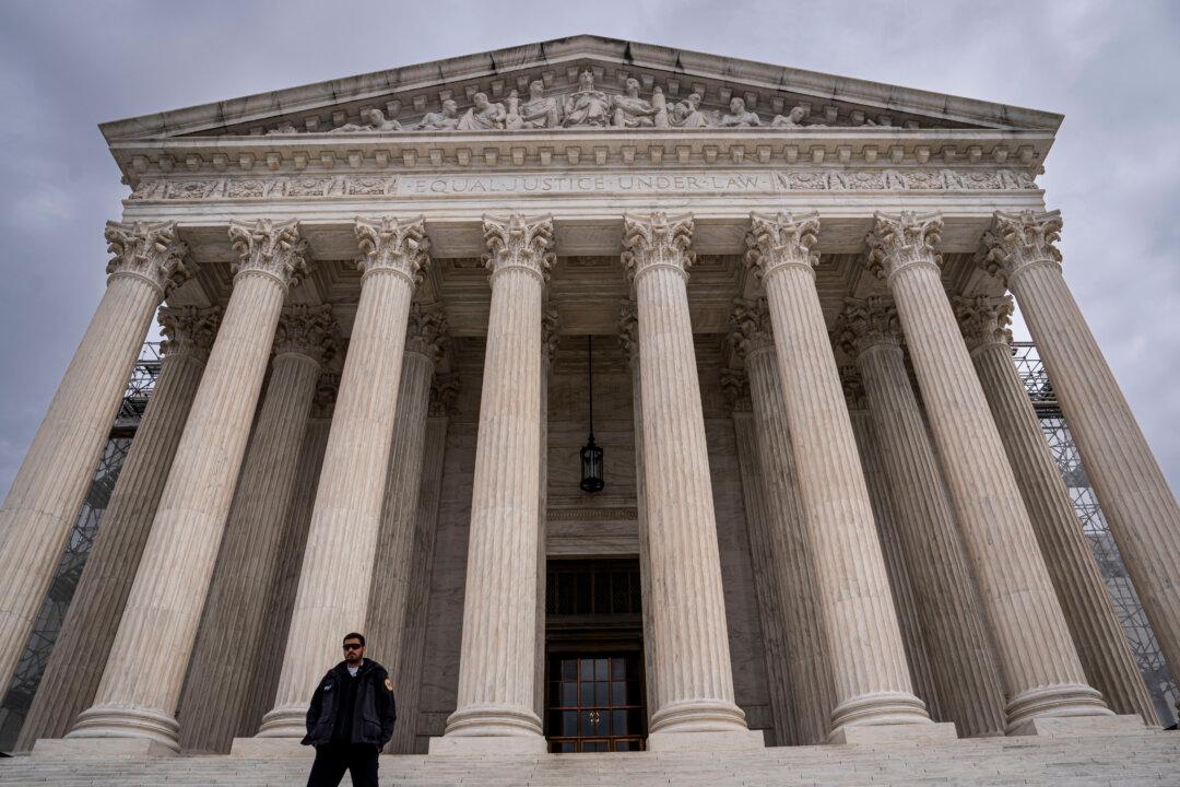Supreme Court Tests Bounds of Expert Testimony in Criminal Cases