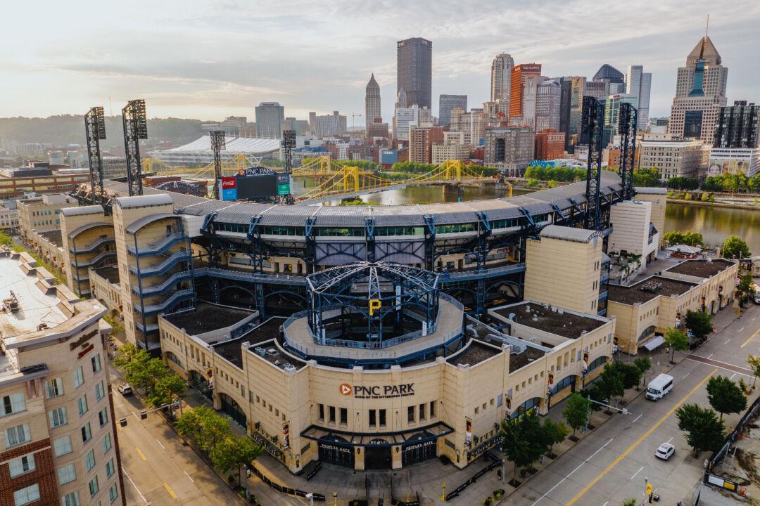 Sports, Rivers, and Bridges Bring Downtown Pittsburgh to Life
