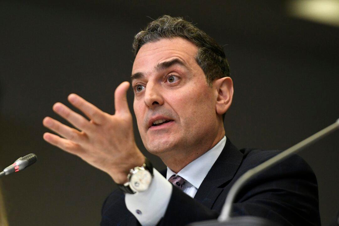 Federal Court Warns Against Private Meetings With Lobbyists in Ruling Favouring CRTC