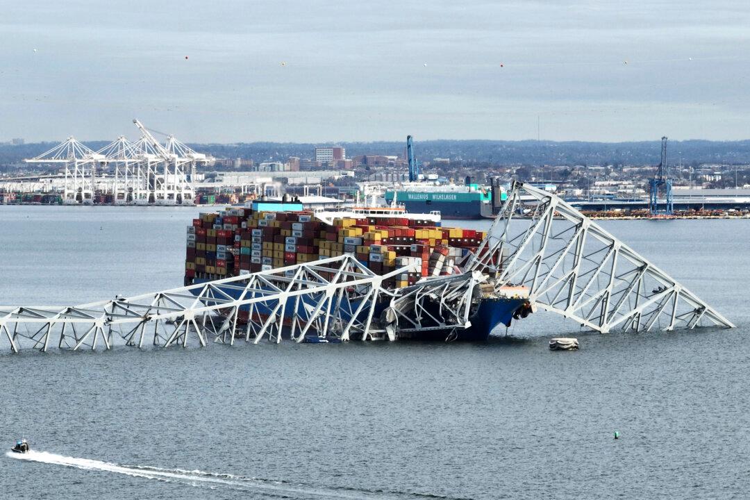 Coast Guard Suspends Search for 6 Missing, Presumed Dead After Baltimore Bridge Collapse